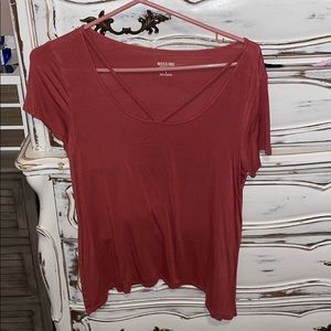mauve criss cross tee